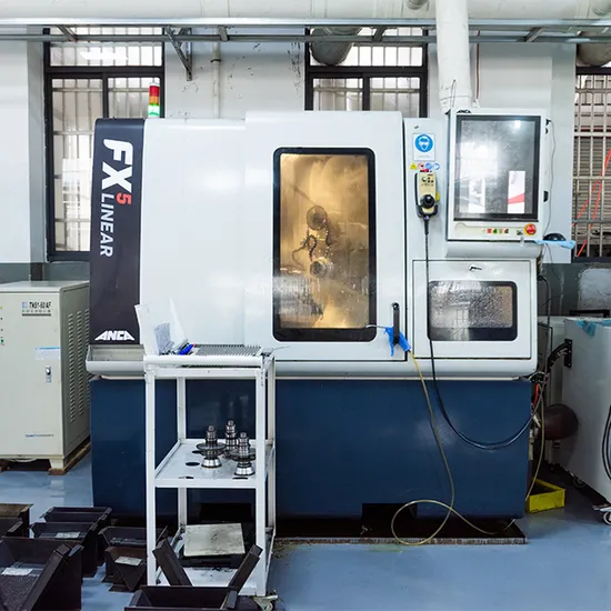 Three /Four Flutes Spiral Thread Milling Cutter Carbide CNC Router Tools 